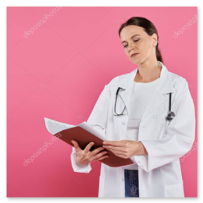 Bilhete com mensagem de esperança sobre uma mesa